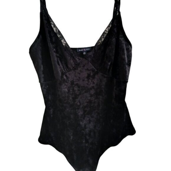 Heart & Hips Womens Med Black Crushed Velvet Lace Bodysuit Gothic Glam Strappy - Picture 1 of 9